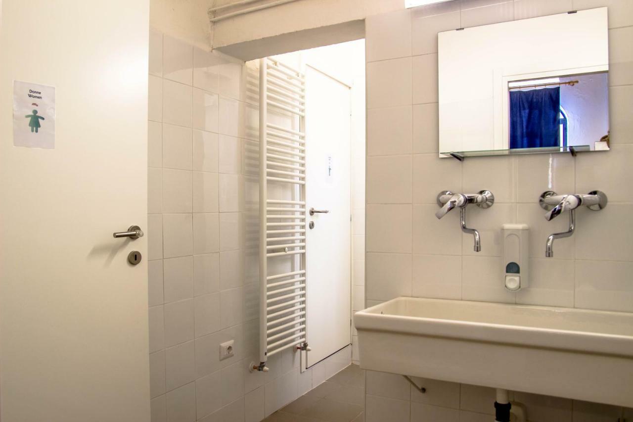 Santa Monaca Hostel
